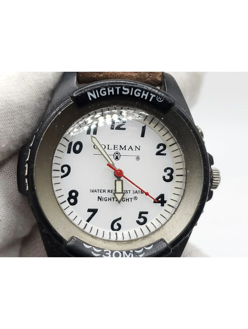Coleman Nightsight Quartz Watch Mens New Battery White Round Dial 40mm
